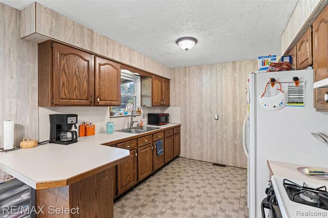 6393 Frances Road, Mount Morris, MI 48458