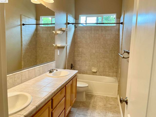 2497 Winged Foot Road, Brentwood, CA 94513