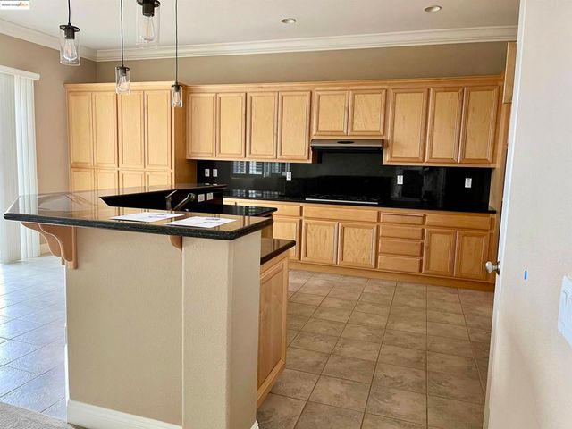 2497 Winged Foot Road, Brentwood, CA 94513