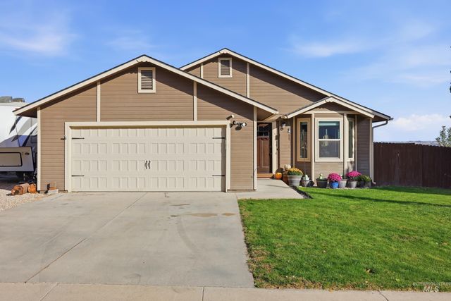 21270 Whittier Dr, Greenleaf, ID 83626 property photo