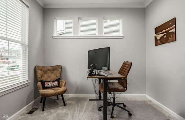 7735 Tanager Court, Zionsville, IN 46077