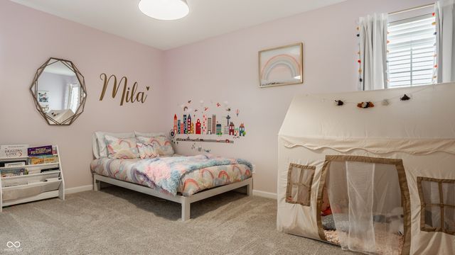 7735 Tanager Court, Zionsville, IN 46077