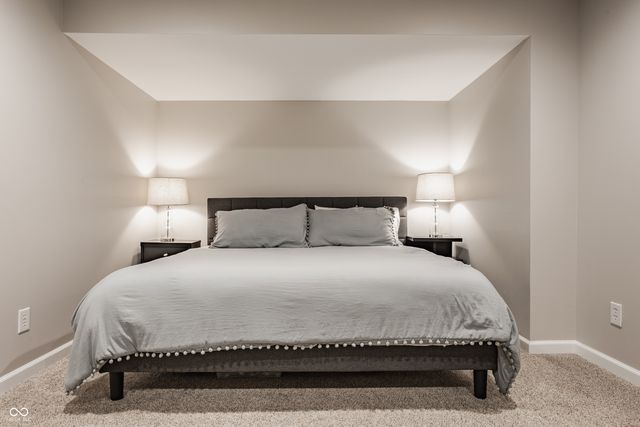 7735 Tanager Court, Zionsville, IN 46077