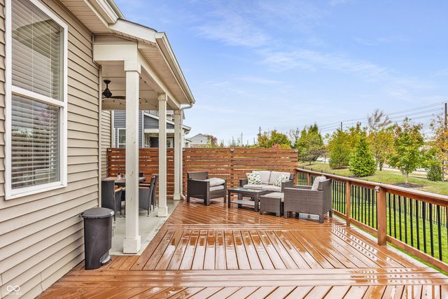 7735 Tanager Court, Zionsville, IN 46077