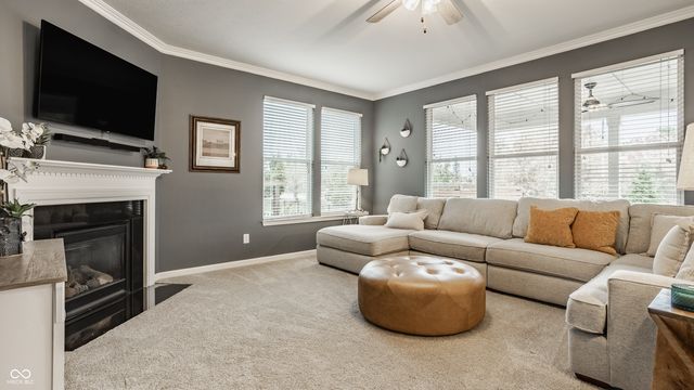 7735 Tanager Court, Zionsville, IN 46077