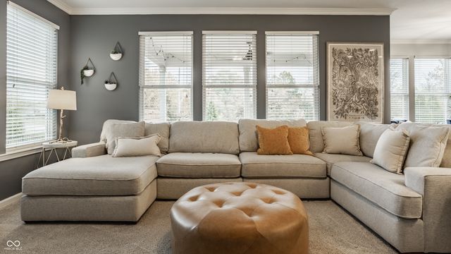 7735 Tanager Court, Zionsville, IN 46077