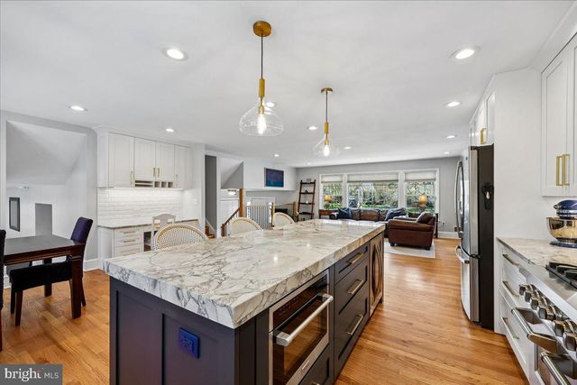 8101 WHITTIER BLVD, Bethesda, MD 20817