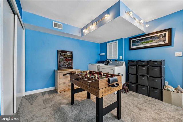 8101 WHITTIER BLVD, Bethesda, MD 20817