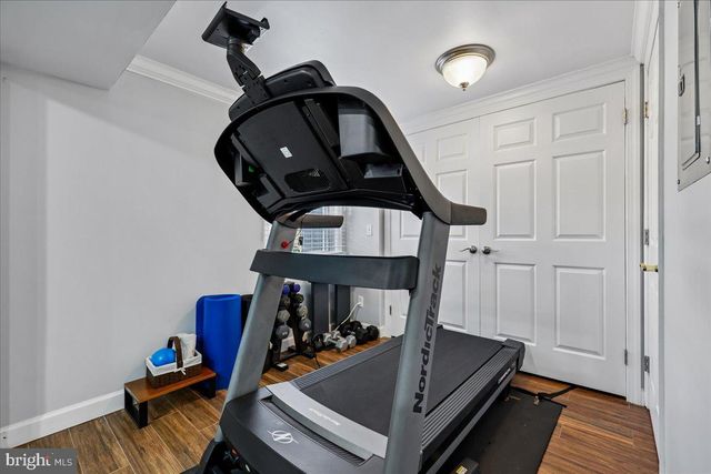 8101 WHITTIER BLVD, Bethesda, MD 20817