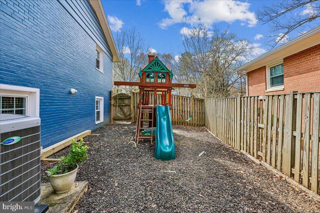 8101 WHITTIER BLVD, Bethesda, MD 20817