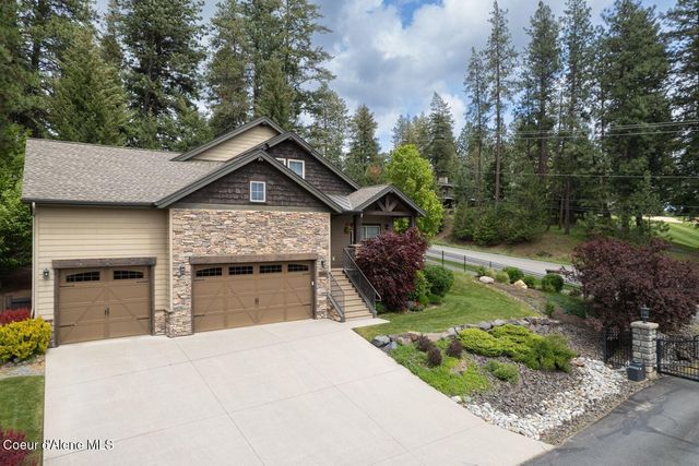 1573 E Chanticleer Ct, Hayden, ID 83835