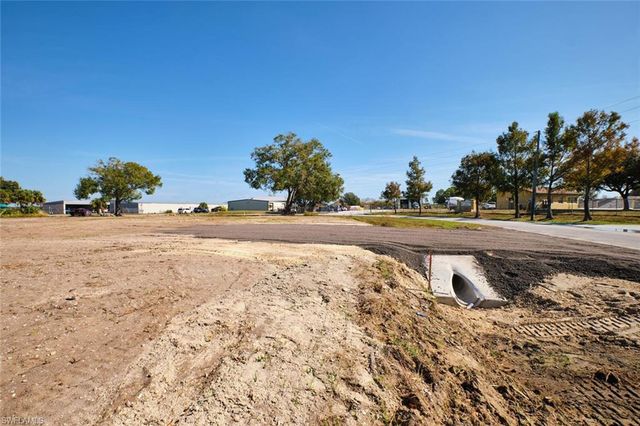 400 S Industrial LOOP, Labelle, FL 33935