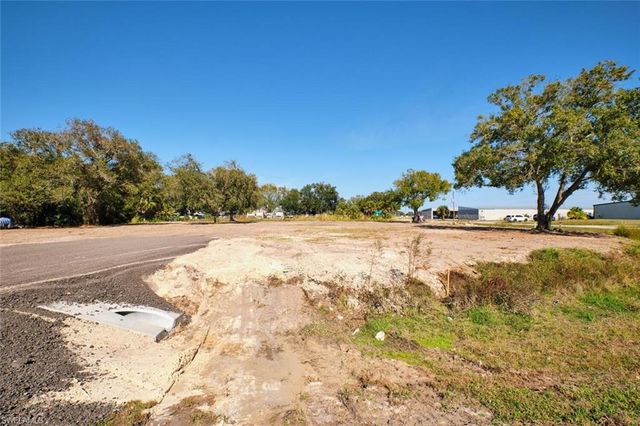 400 S Industrial LOOP, Labelle, FL 33935