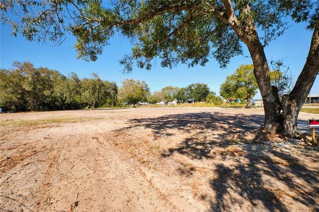 400 S Industrial LOOP, Labelle, FL 33935