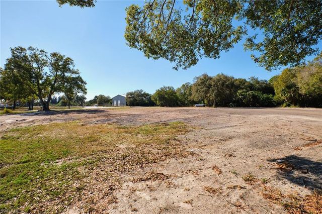 400 S Industrial LOOP, Labelle, FL 33935