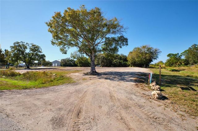 400 S Industrial LOOP, Labelle, FL 33935