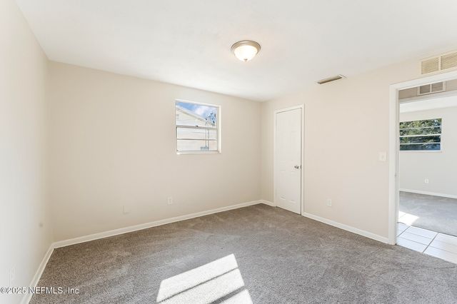 9341 DANVILLE Avenue, Jacksonville, FL 32208