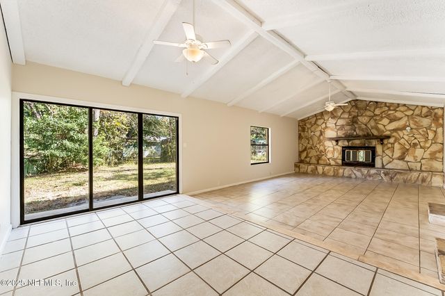 9341 DANVILLE Avenue, Jacksonville, FL 32208