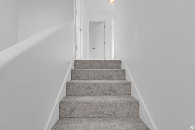 11880 S LANDOU DR, Draper, UT 84020