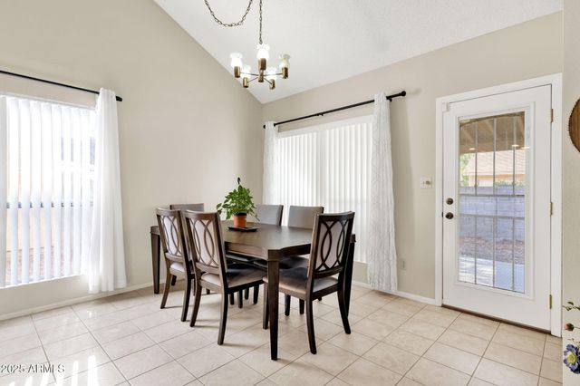 3833 W IVANHOE Street, Chandler, AZ 85226