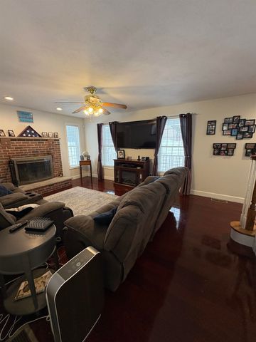 82 Hansonville Road, Rochester, NH 03839