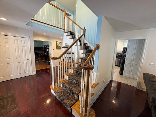 82 Hansonville Road, Rochester, NH 03839