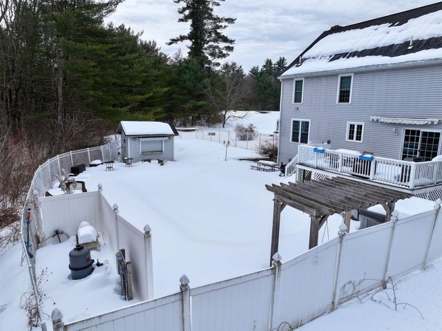 82 Hansonville Road, Rochester, NH 03839