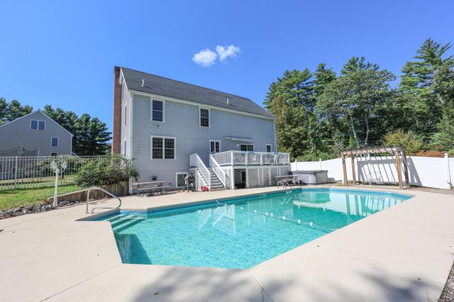 82 Hansonville Road, Rochester, NH 03839