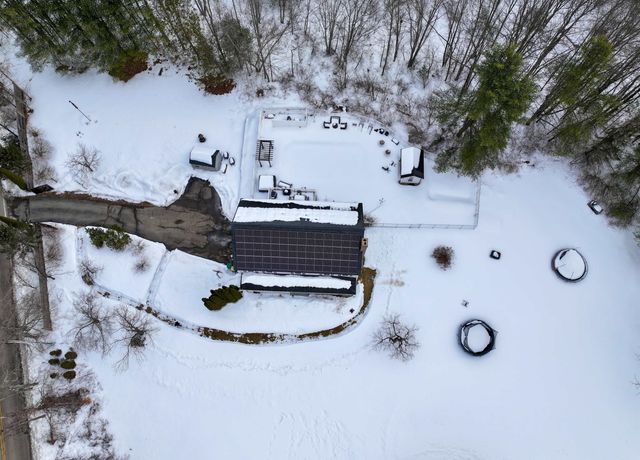 82 Hansonville Road, Rochester, NH 03839