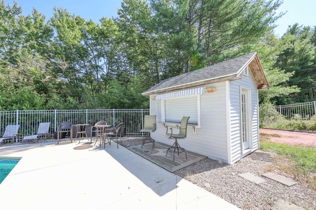82 Hansonville Road, Rochester, NH 03839