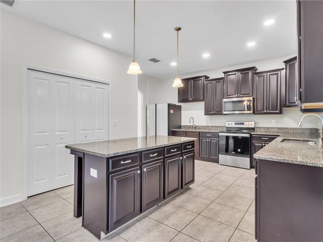 5063 IVORY STONE DRIVE, Wimauma, FL 33598