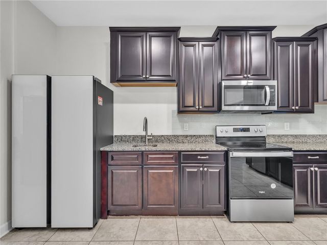 5063 IVORY STONE DRIVE, Wimauma, FL 33598
