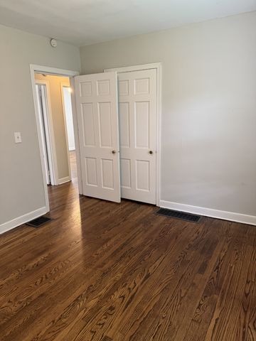 2031 Benjamin St, Nashville, TN 37206