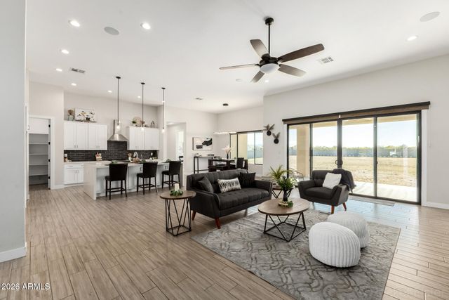 25832 N 151ST Avenue, Surprise, AZ 85387