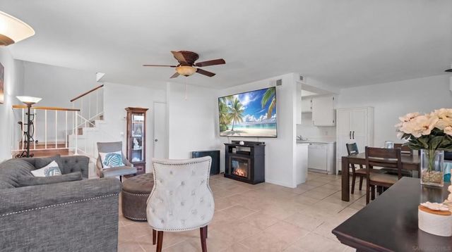 723 Paradise Cove Way, Oceanside, CA 92058