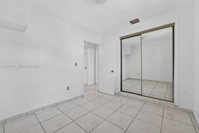 20 E 52nd Pl, Hialeah, FL 33013
