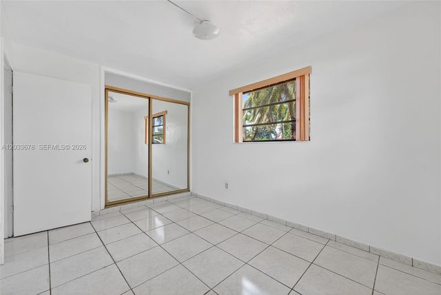 20 E 52nd Pl, Hialeah, FL 33013