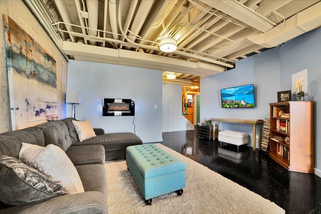 12704 Wild Rye Court, Plainfield, IL 60585