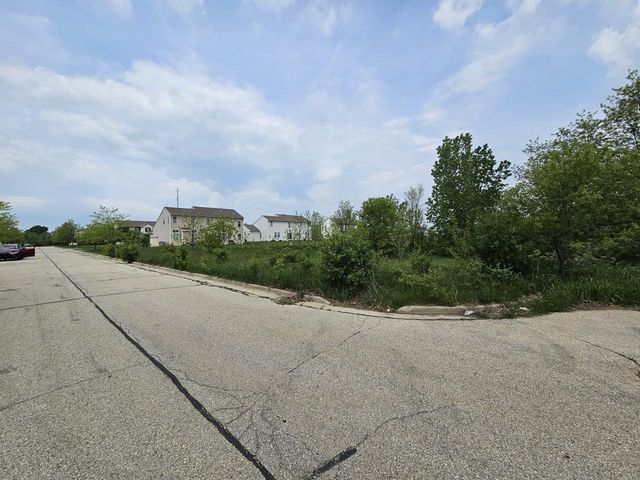 8413 N 99TH STREET, Milwaukee, WI 53224