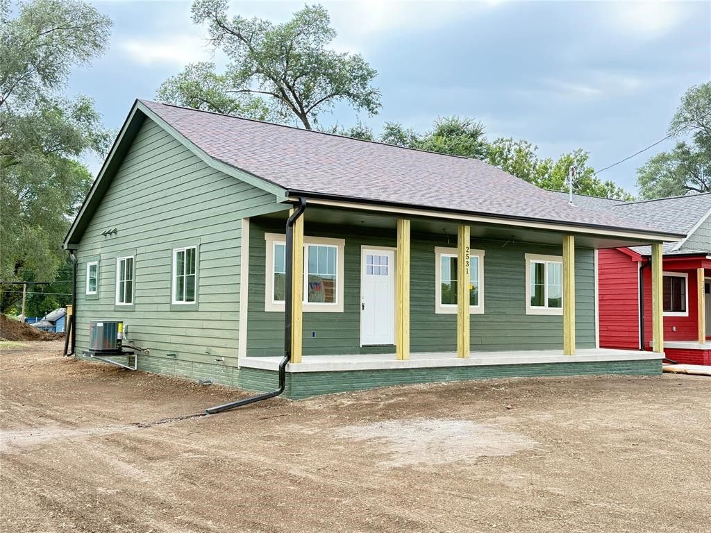2531 Shaw Street, Des Moines, IA 50317