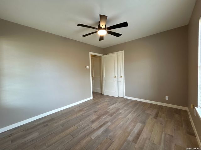 1854 KENDALIA AVE, San Antonio, TX 78224