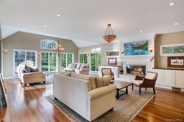 30 Post Fields, Quogue, NY 11959