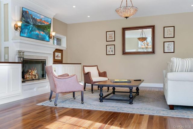 30 Post Fields, Quogue, NY 11959