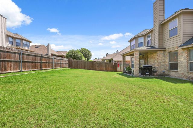 12428 Leaflet Drive, Fort Worth, TX 76244