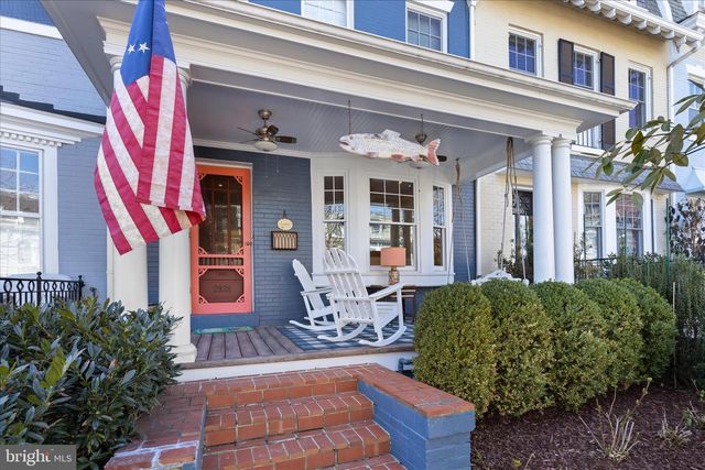 2828 27TH ST NW, Washington, DC 20008