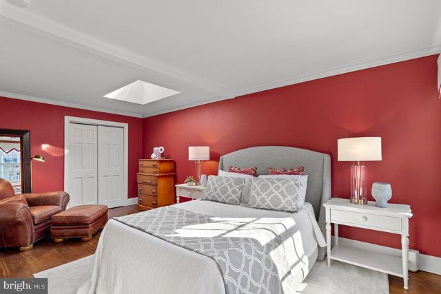 2828 27TH ST NW, Washington, DC 20008