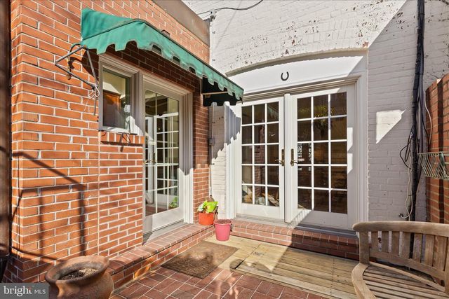 2828 27TH ST NW, Washington, DC 20008