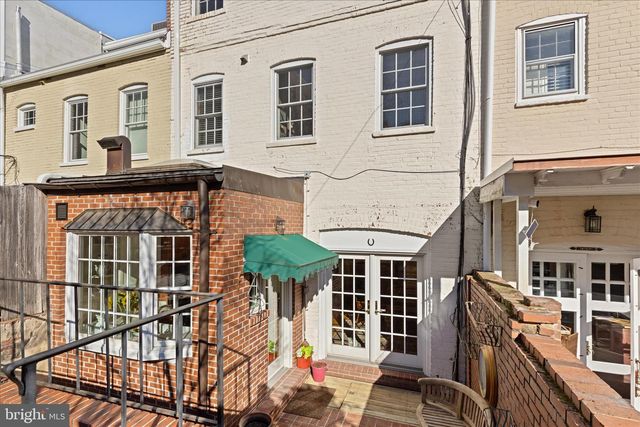 2828 27TH ST NW, Washington, DC 20008