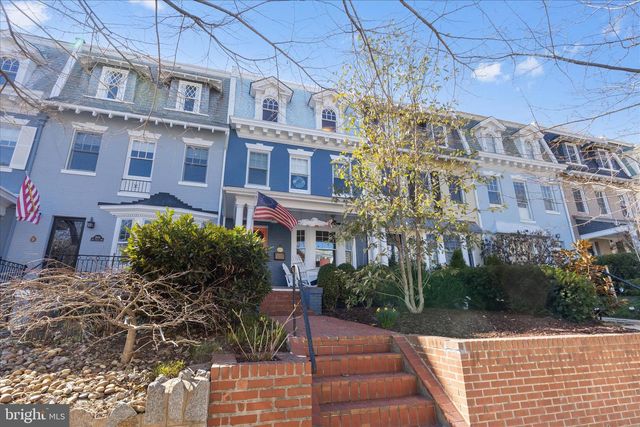 2828 27TH ST NW, Washington, DC 20008