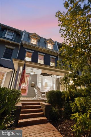 2828 27TH ST NW, Washington, DC 20008